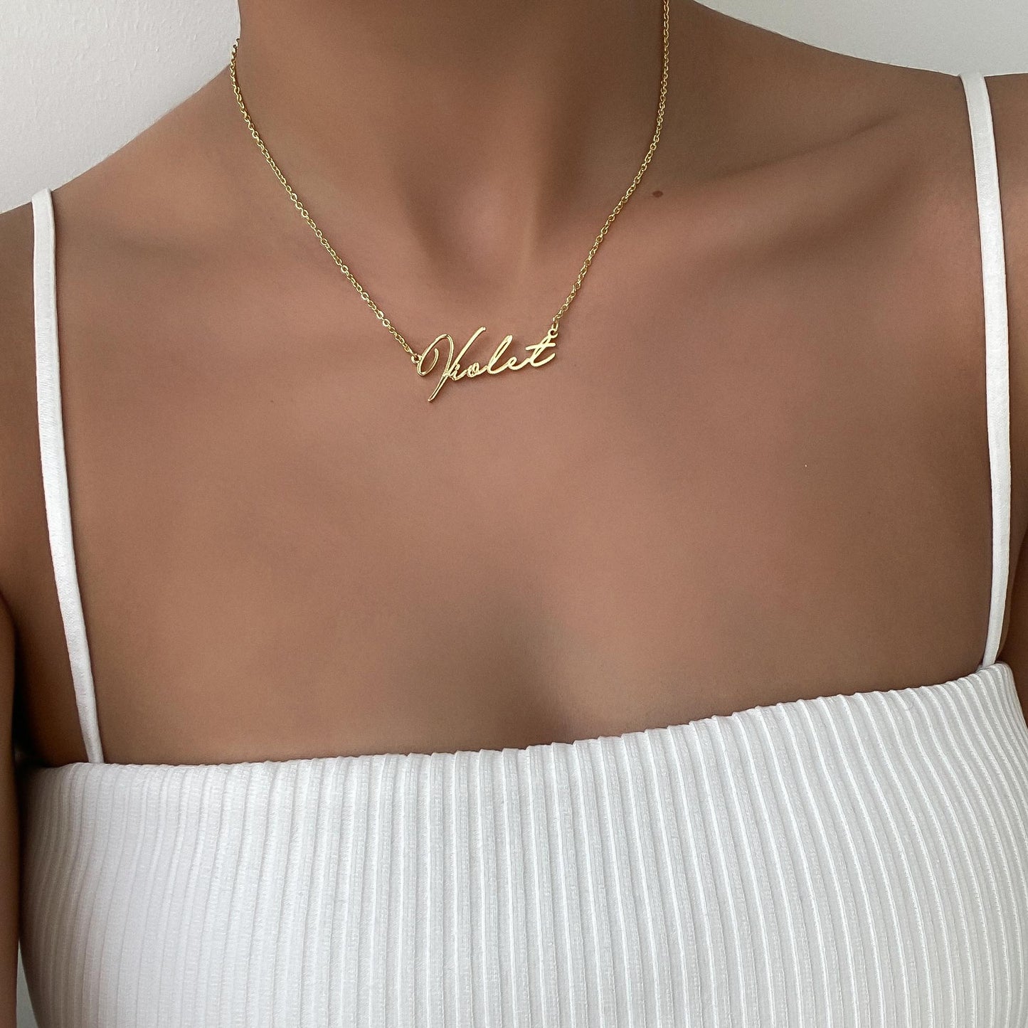 Vienna Custom Name Necklace Gold